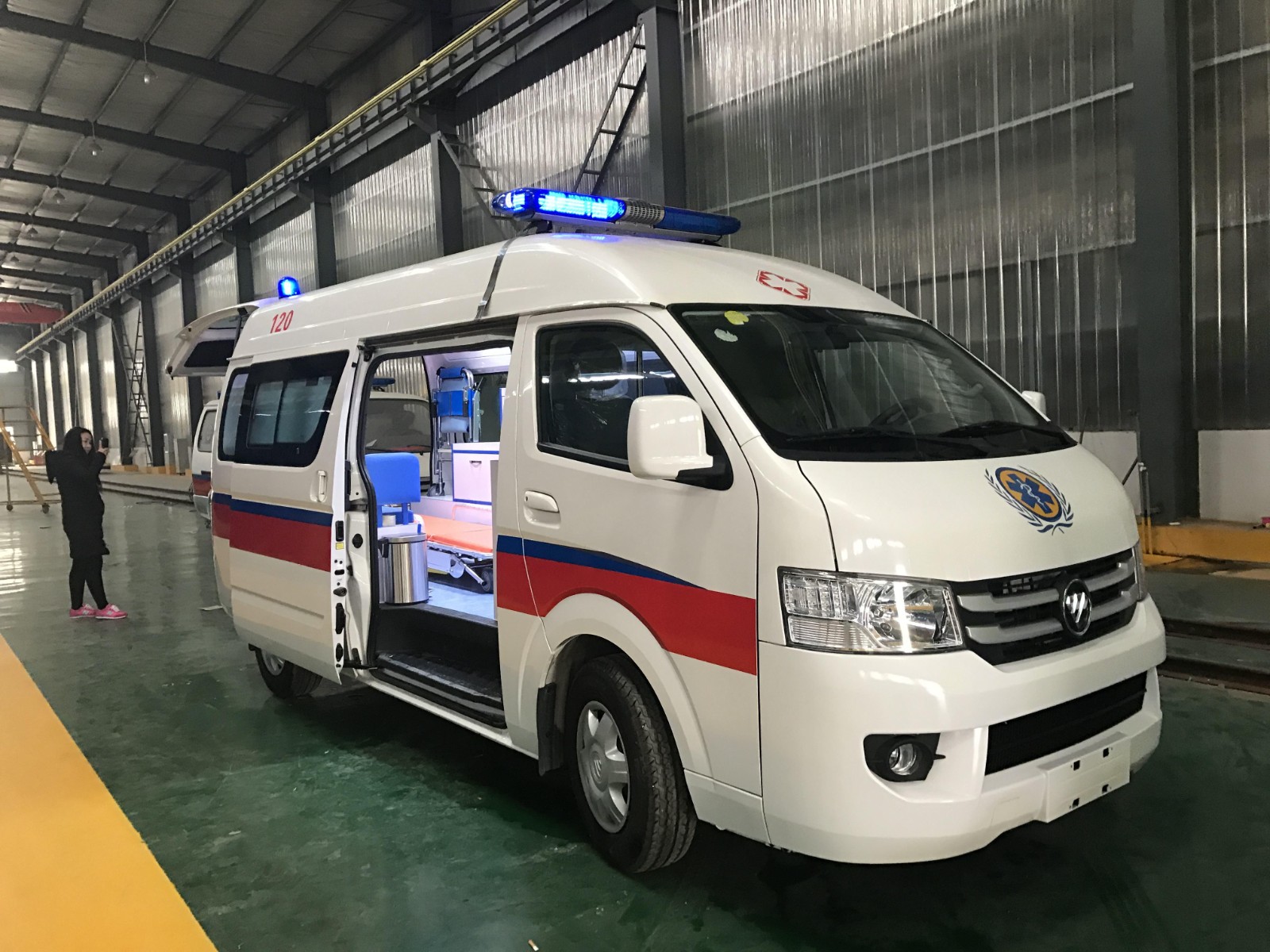 方城县救护车转院